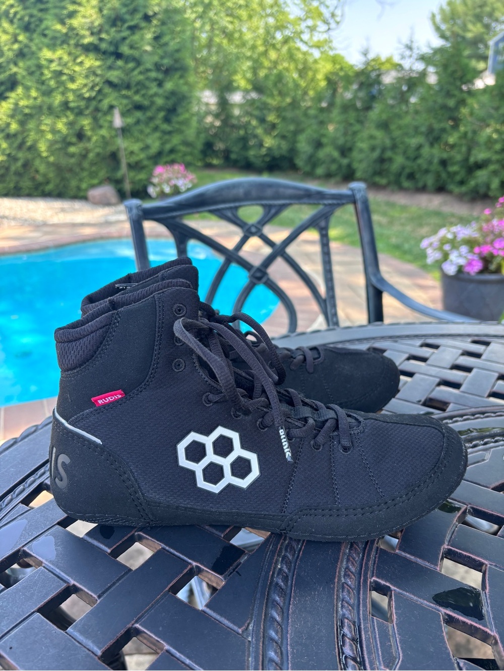 Men’s wrestling shoes size 10